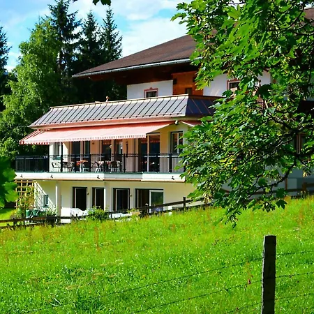 Kristall Guest house Kleinarl