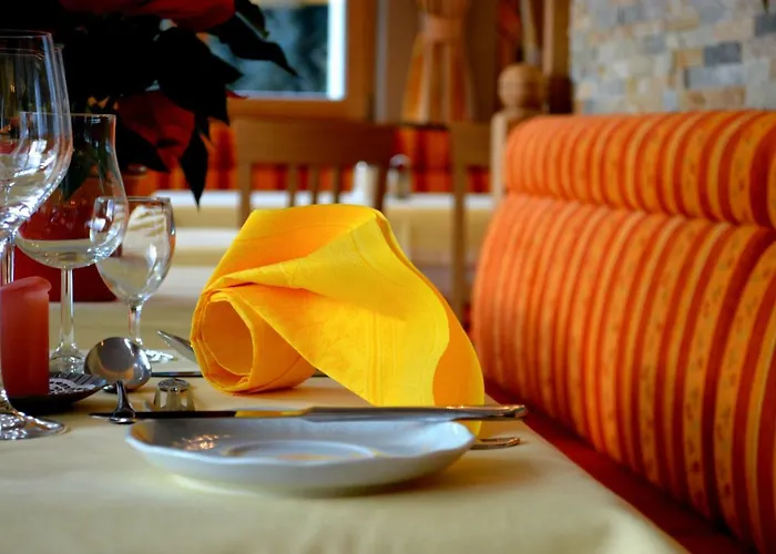 ゲストハウス Kristall クライナル